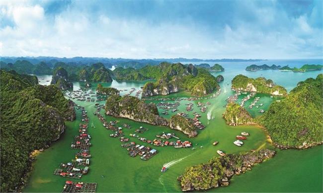 Viet Hai Village - The Ancient Fishing Village of Vietnam